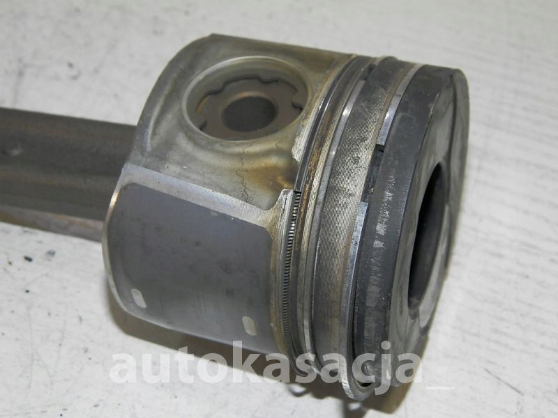 фото №4, Fiat stilo поршень 1,9jtd 85kw, 192xe1a 192a1000