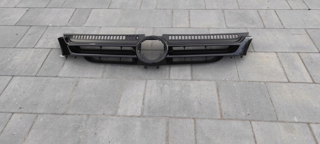 фото №1, Решітка радіатора решітка радіатора vw volkswagen golf 5 v plus 5m 01.2005 - 01.2009 kol. l041