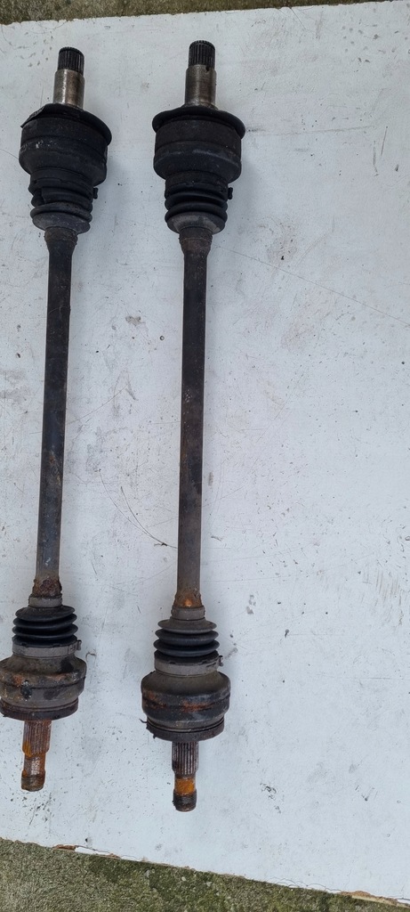 фото №1, Приводной вал левая правая задняя mercedes glk 4matic автоматическая коробка передач 2,2