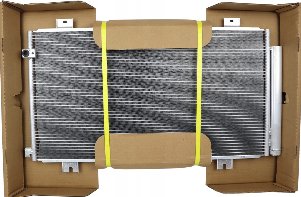 фото №1, Радіатор кондиціонера honda civic x 2.0 2017 -