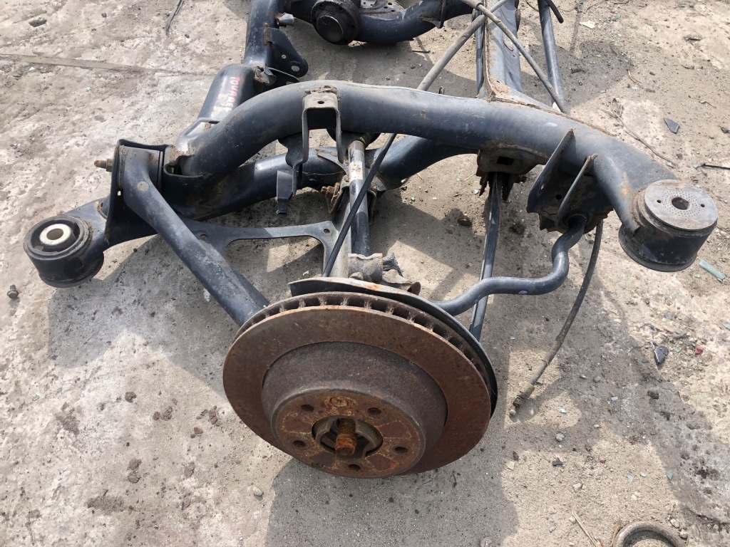 фото №3, Подвеска задняя балка полный vw touareg i