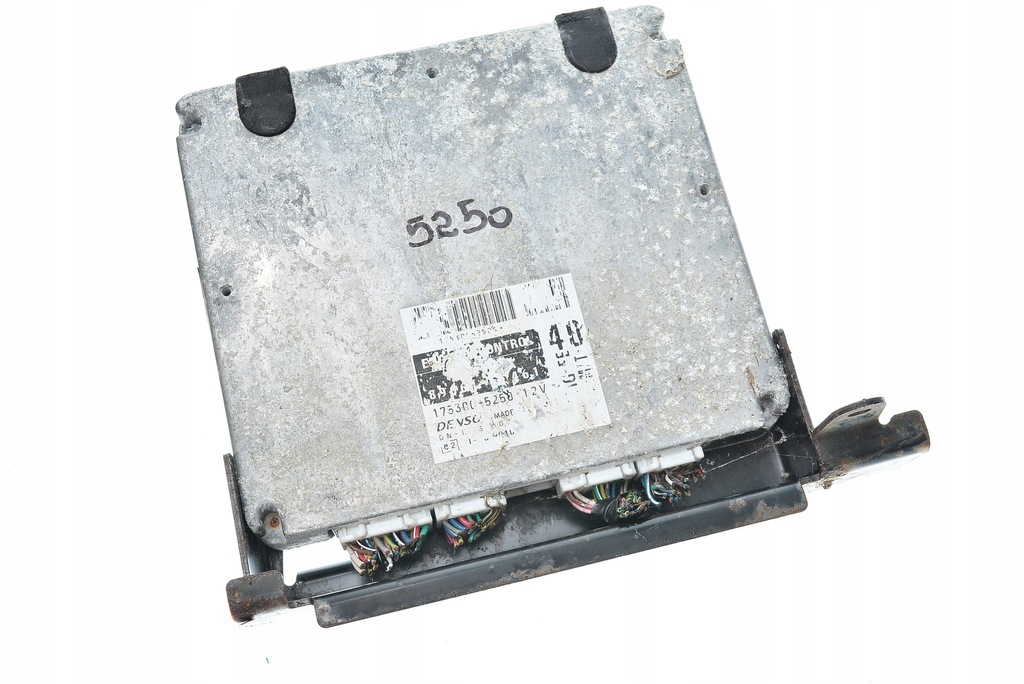 фото №1, Бортовой компьютер lexus is 200 2.0 175300-5250 89661-53461