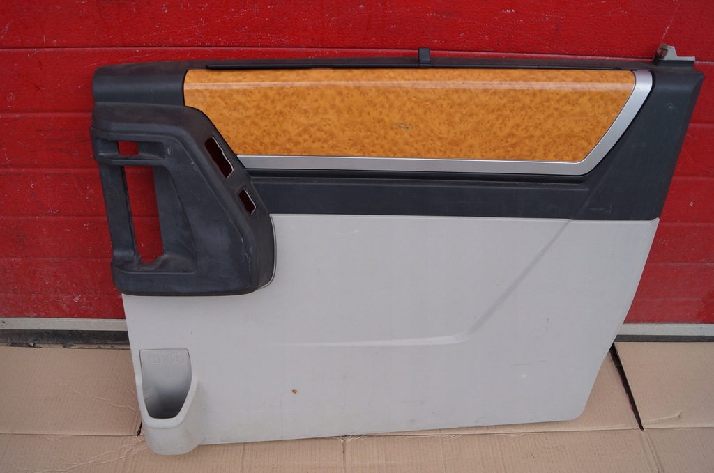 фото №1, Chrysler grand voyager 5 v 12r обшивки оббивка