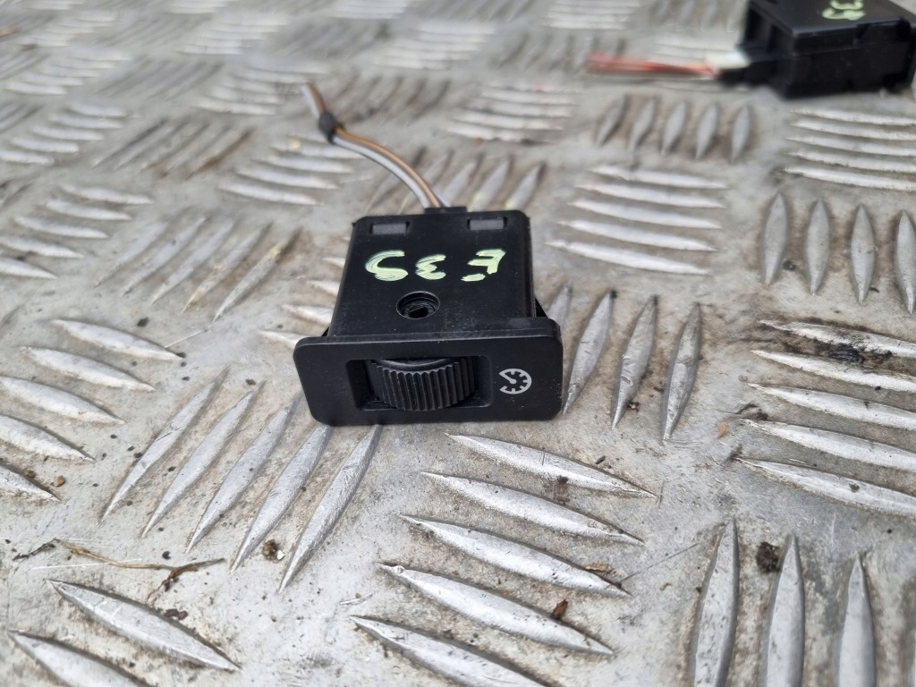 Купити Регулювання яскравість bmw e39 sedan touring 8360461