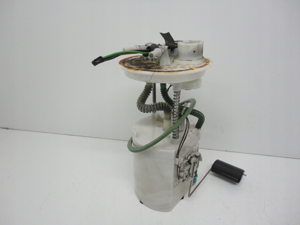 фото №1, Kia venga ix20 1,4crdi насос топлива 31110-1p900