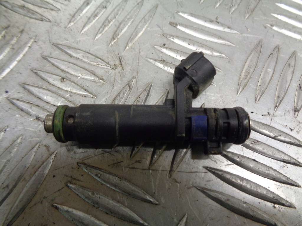 фото №3, Инжектор форсунка renault twingo ii 1.2 8v 8200885283