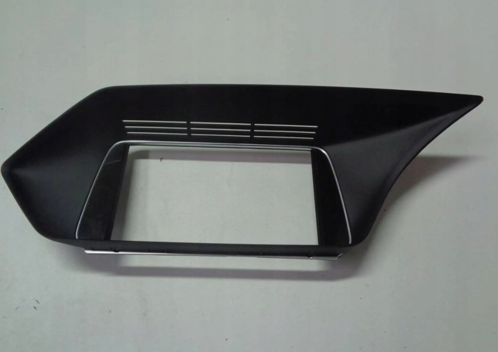 фото №1, Mercedes w212 lift рамка дисплея