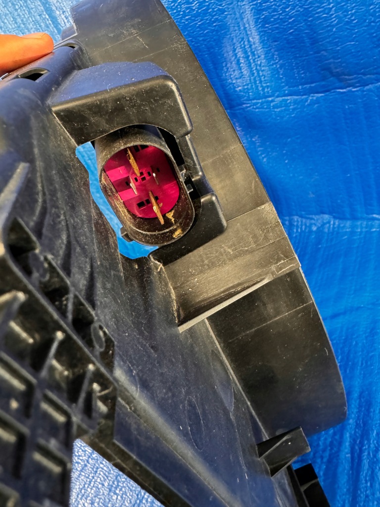 фото №11, Вентилятор 0999061300 mercedes c w205 glc x253