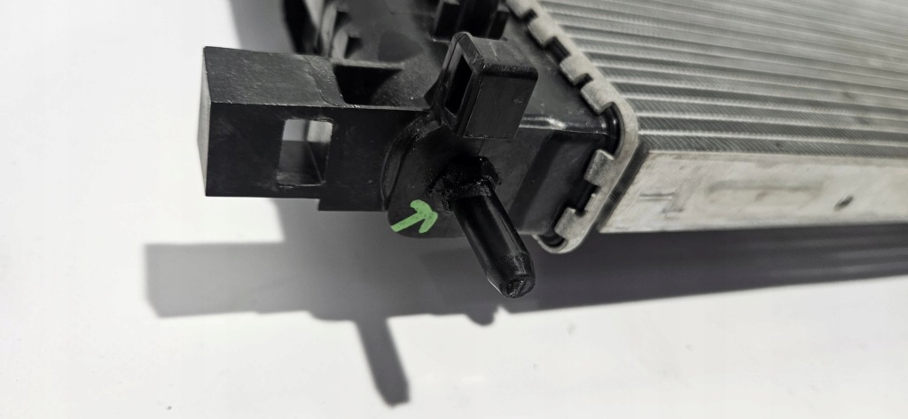 Радиатор воды dacia renault оригинал Оригинал