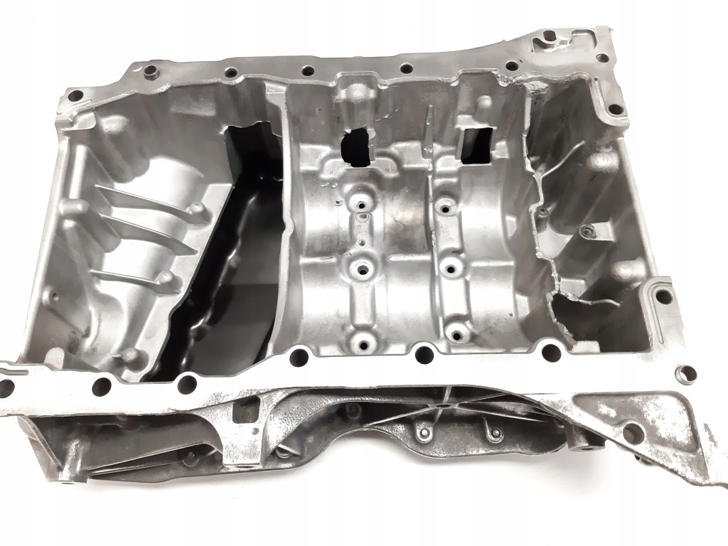 Renault opel 2.3 dci поддон масляная 110172951r Киев