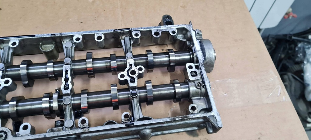 фото №16, A4 b9 8w q5 vw audi головка двигателя валы распределительного вала 2.0 tdi 04l103373e a5 8w