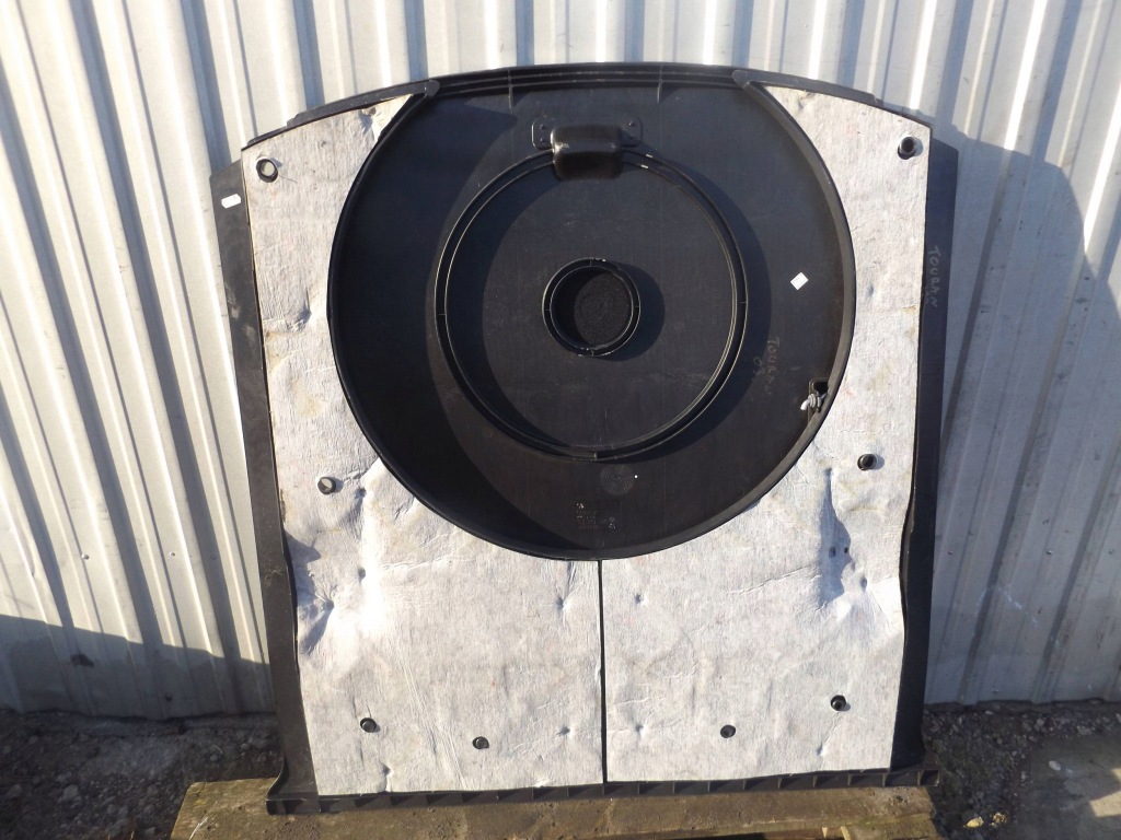 фото №3, Touran i пол багажника плита