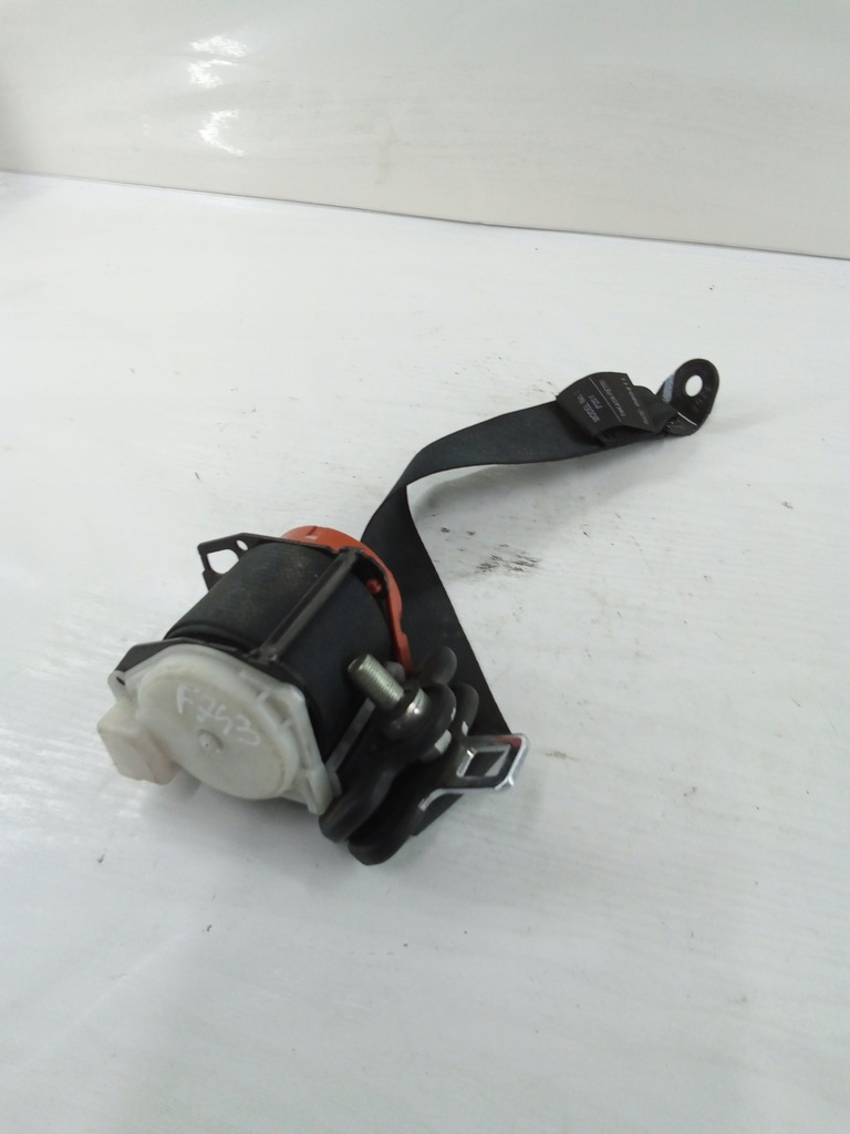 фото №1, F473 pas безопасности agila b задняя