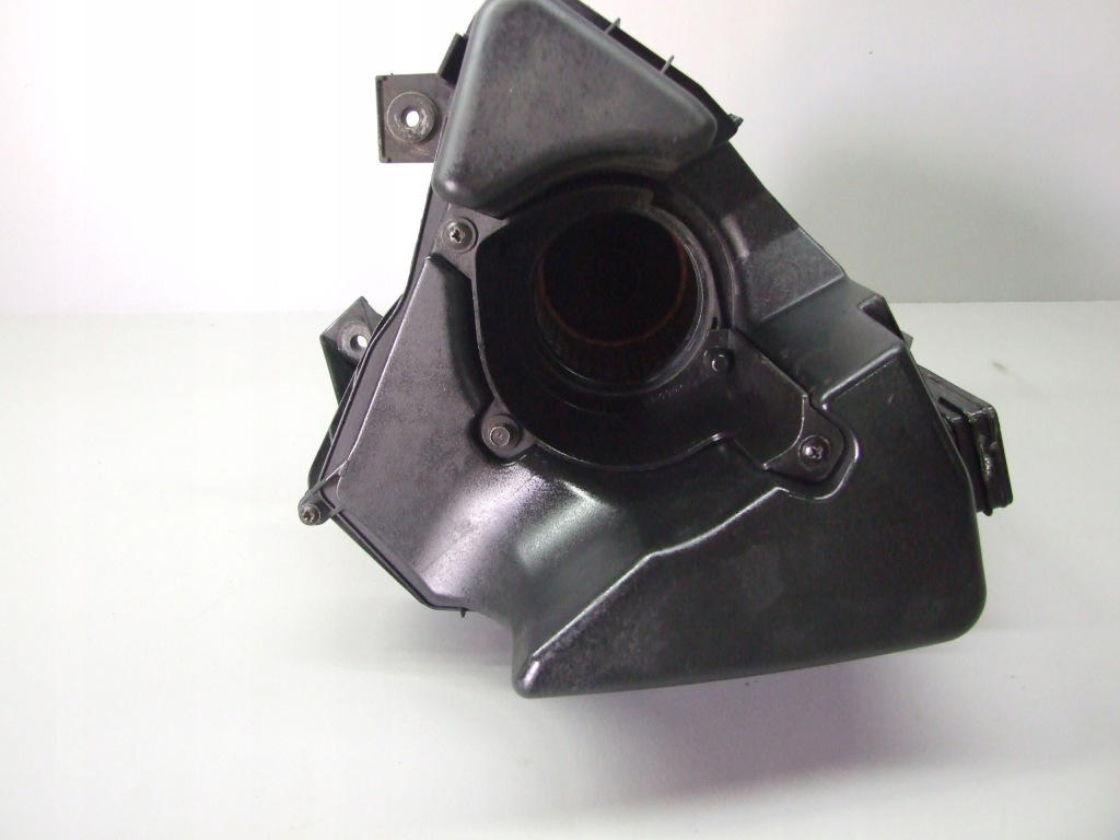 фото №1, Корпус фільтра повітря audi s8 d3 07l133835h