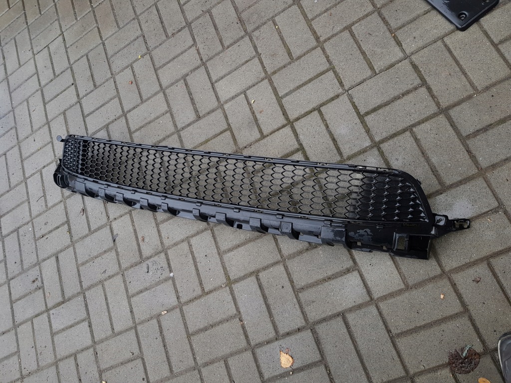 фото №1, Решётка решётка бампера w бампер renault trafic iii 3 622544919r