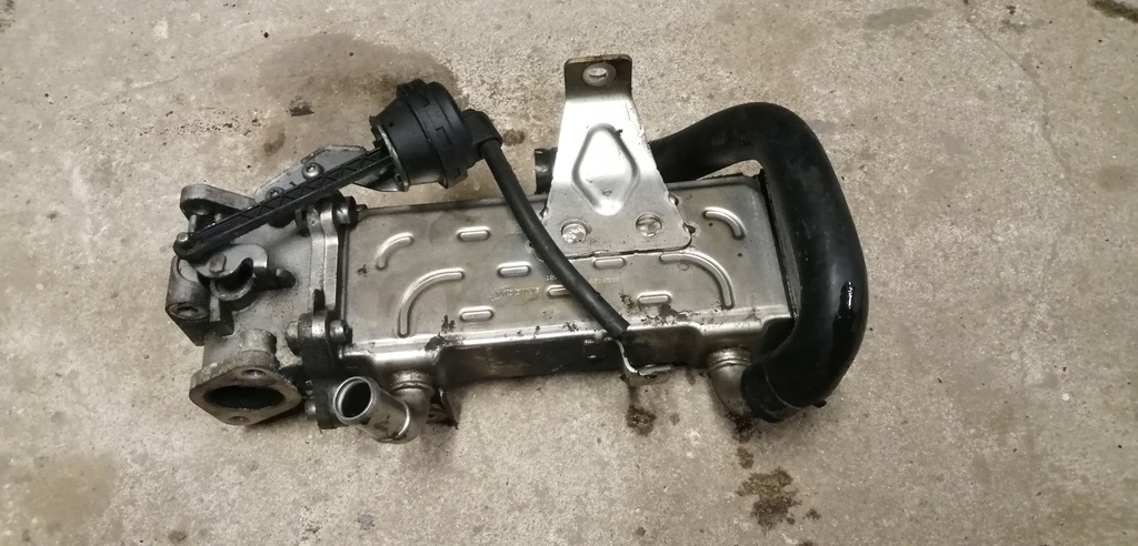 фото №1, Kia sportage iii 2.0 crdi радіатор вихлопних газів