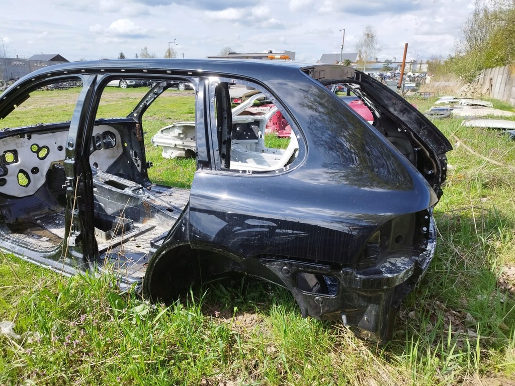фото №1, Porsche cayenne четверть крыло левый задняя задняя