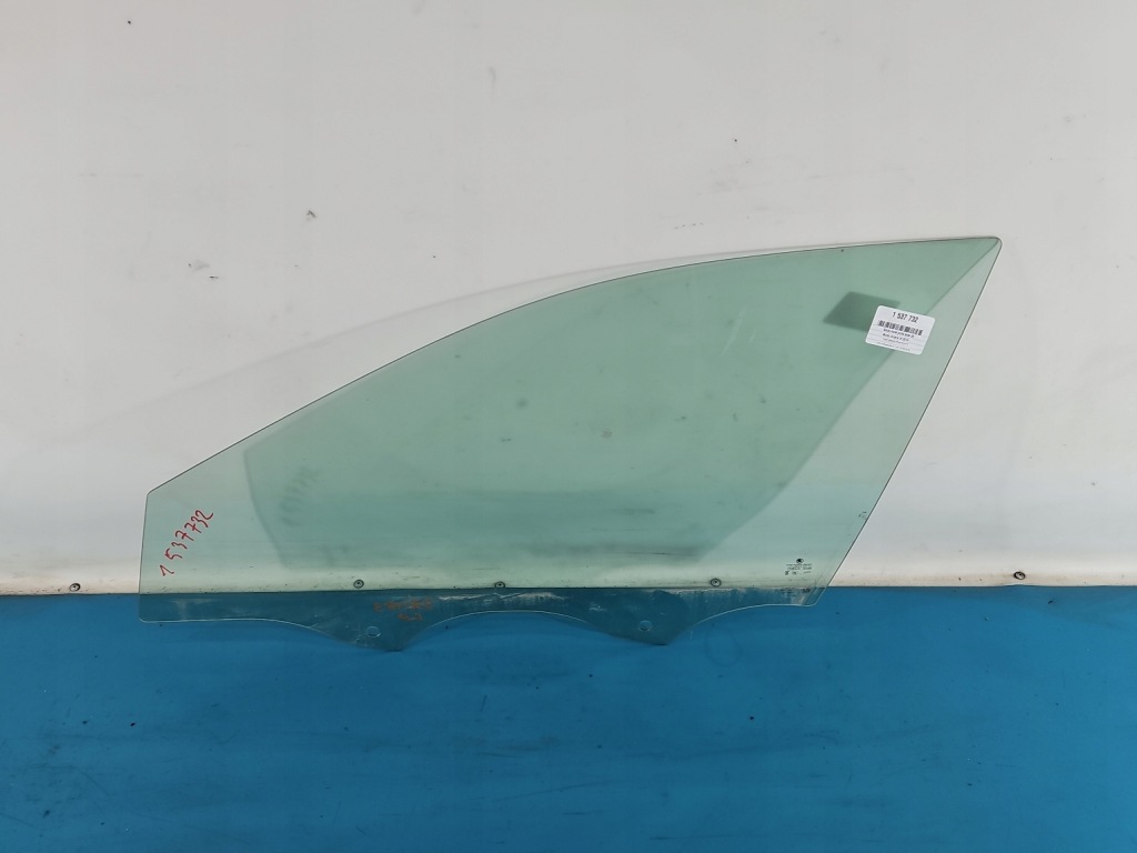 Купити Скло двері перед ліва skoda octavia iv універсал 19-