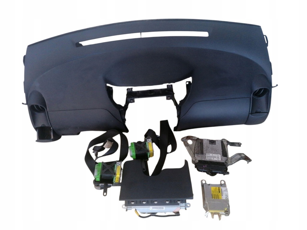 фото №1, Консоль приборная панель подушка безопасности air bag ремни toyota yaris ii 1.4 d4d