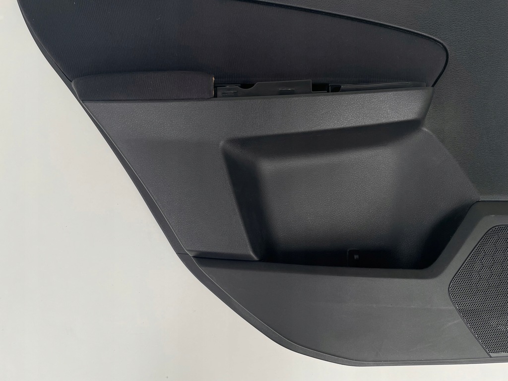 фото №6, Оббивка двері обшивка forester iii лівий задня