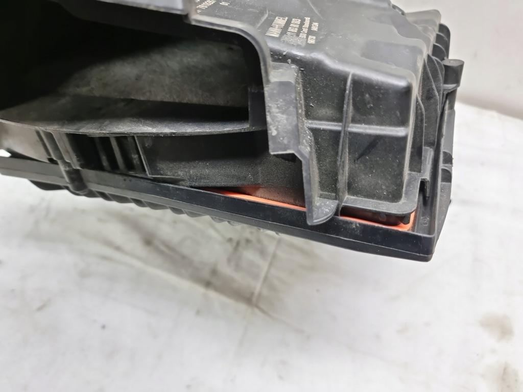 фото №7, Bmw оригінальний номер 7619267 корпус фільтра повітря