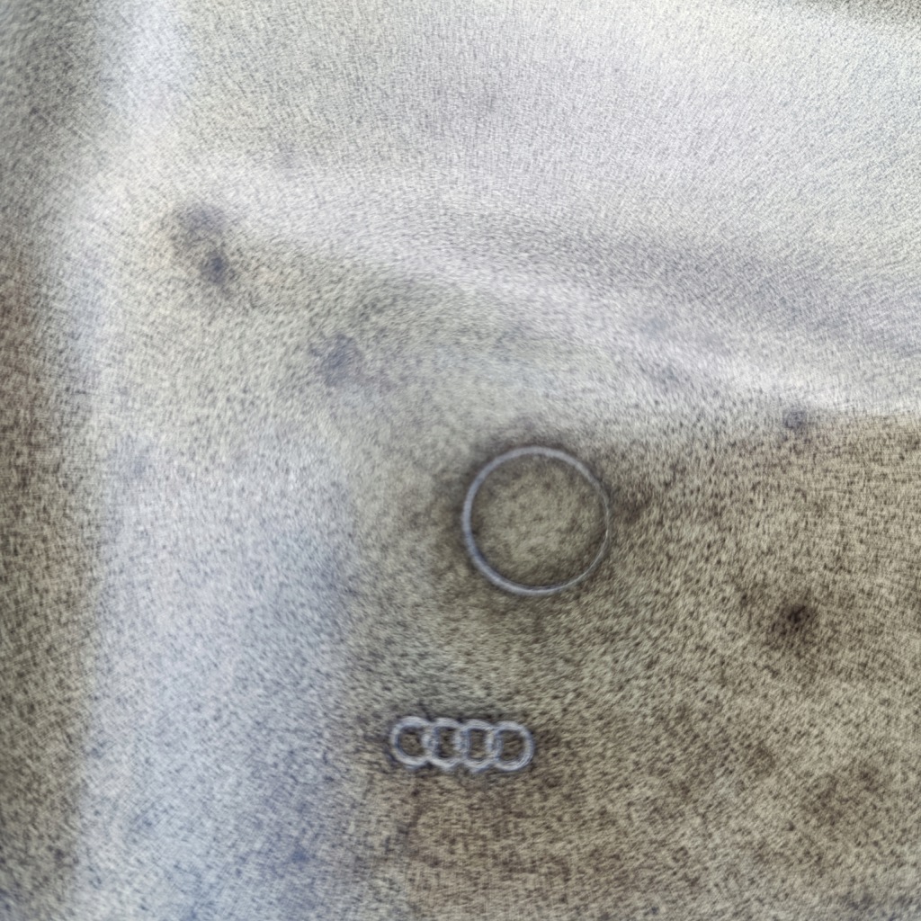 Audi оригинальный номер e-tron 4ke 2018 дверь правое  задняя задняя в Украине