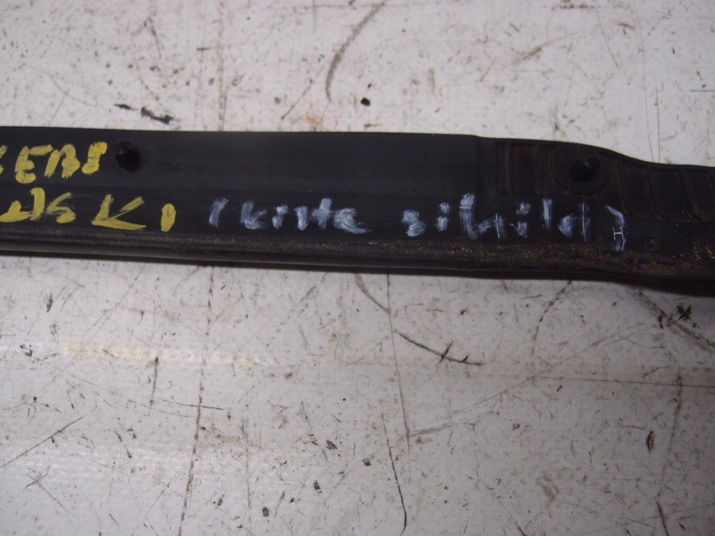 фото №7, Прокладка капот nissan leaf ii 658215sk0