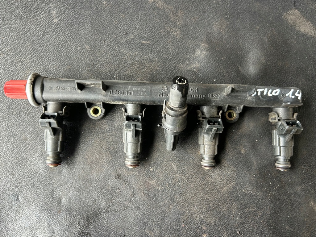 Купити Молдинг упорскування fiat siena albea 1.4 0280155971 0280151057