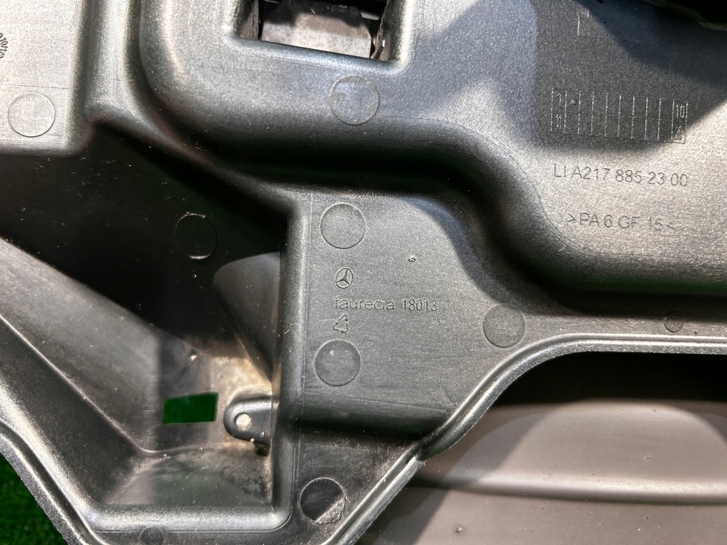 Mercedes s-klasa купе w217 amg 63 6.3 наконечник вихлоп ліва a2054900727 Ціна