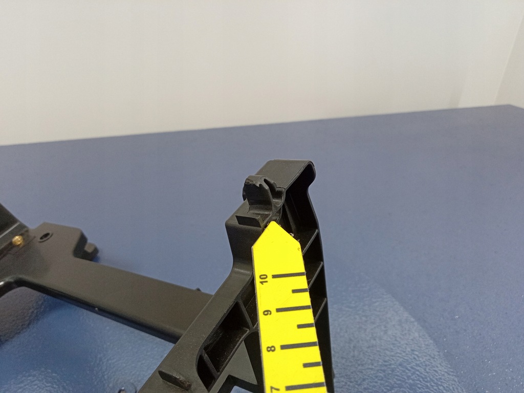 фото №13, Bentayga 36a кронштейн блок керування напруги 4m0907349