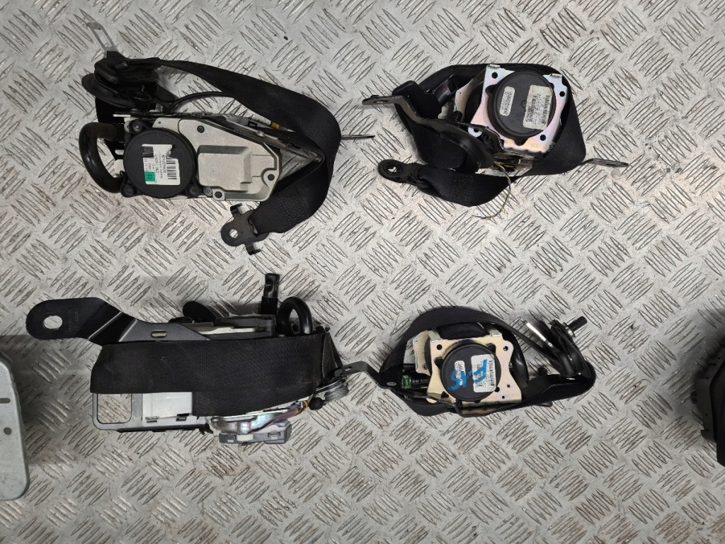 фото №12, Bmw x5 f15 x6 f16 оригинальная приборная панель консоль подушка безопасности ремни