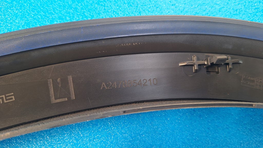 фото №9, Mercedes gla glb x247 молдинг крыла lewego передний