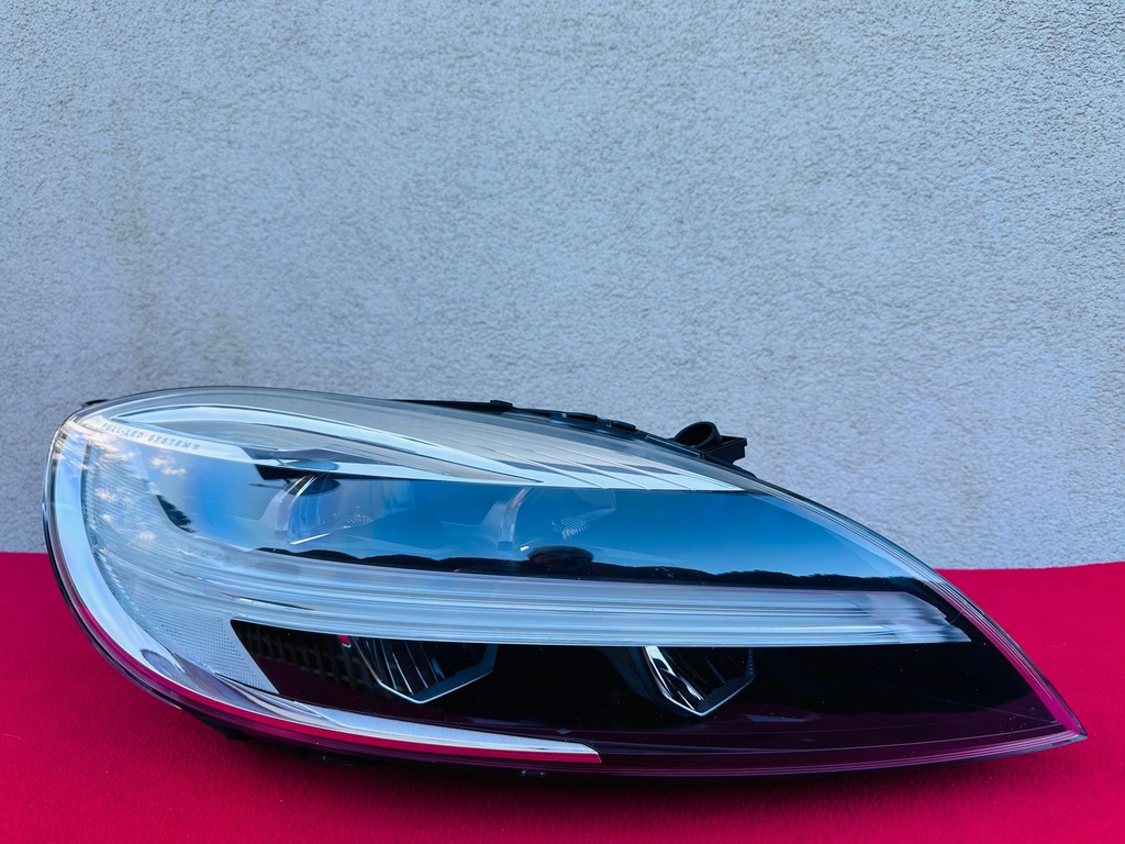 фото №7, Volvo xc40 v40 лампа full led правая