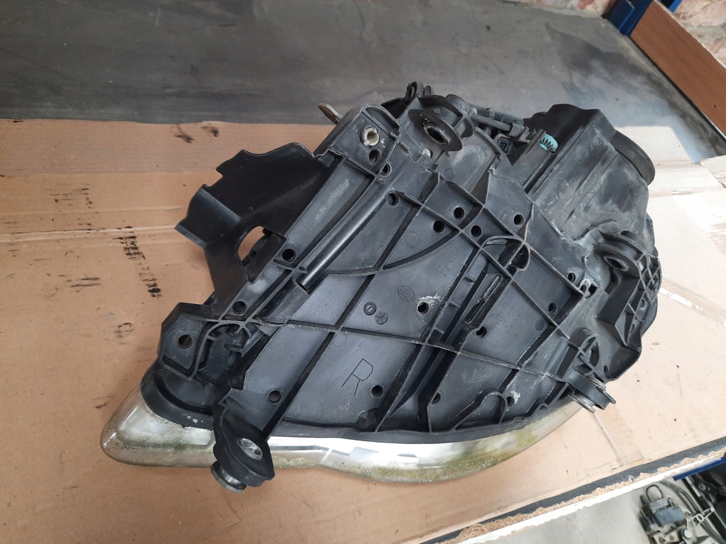 фото №8, Touareg 7l lift лампа права ксенон