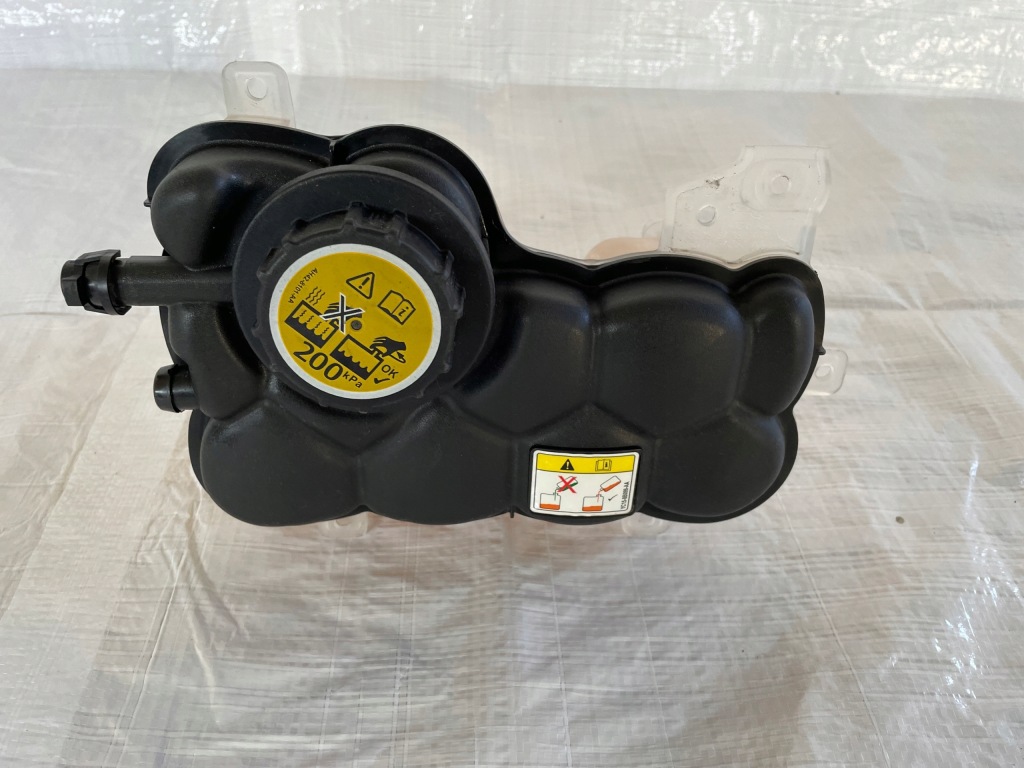 фото №1, Jaguar f-pace x761 xf x260 xe velar бак жидкость