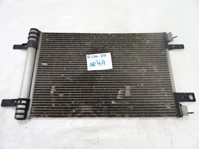 фото №10, Peugeot 308 ii t9 1.6 blue hdi радиатор кондиционера 9816746580