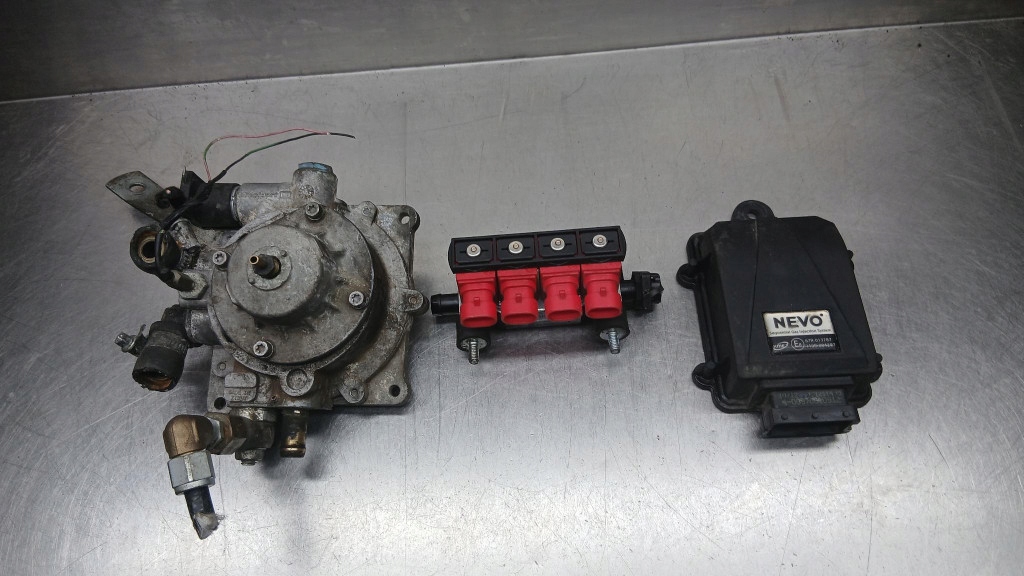 фото №1, Электропроводка газовая lpg renault megane scenic i 1.6b 67r-013787