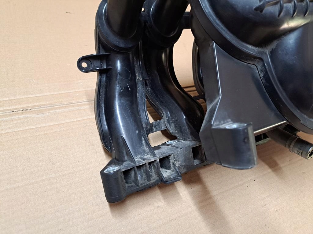 фото №9, Коллектор всасывающий ford fiesta mk7 1.4 8a6g-9424-bb оригинал 6