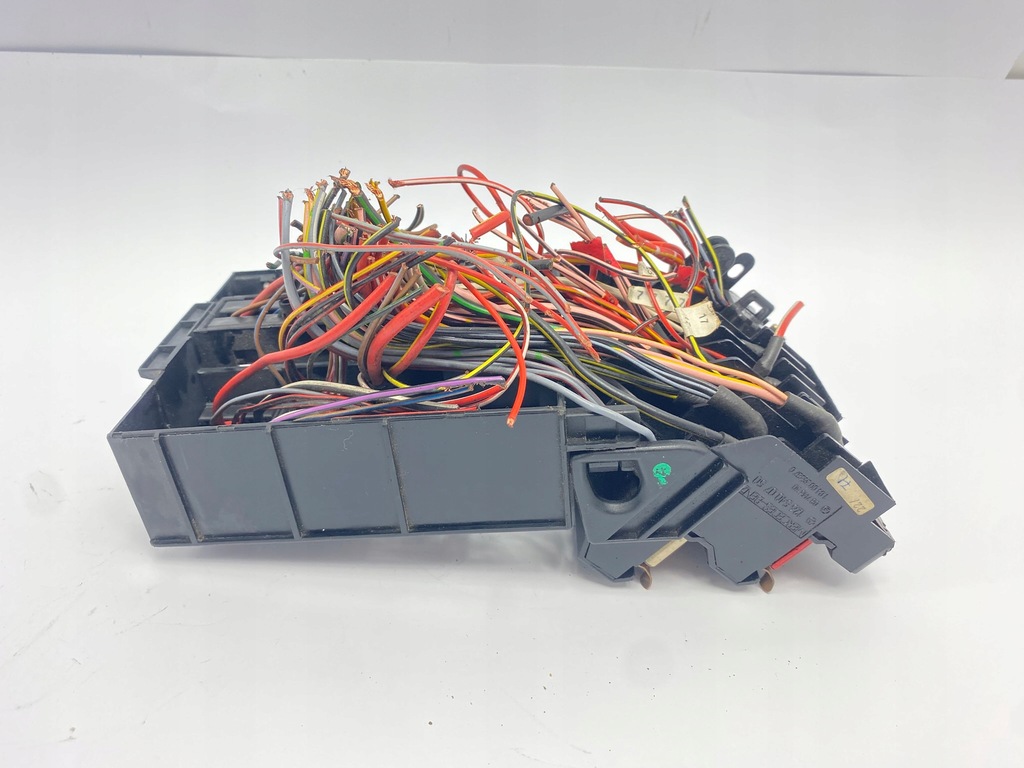 фото №9, Коробка предохранителей mercedes w126 se sel sec 1265454140 1265405206