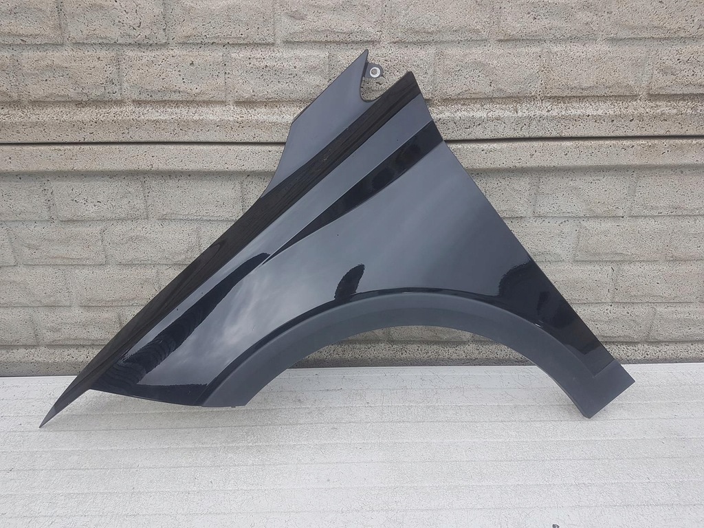 фото №1, Seat arona крила передній лівий