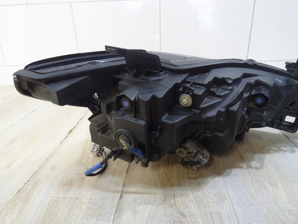Купить Mazda 6 gt full led 8xz фара левая перед grf5-51040 llu
