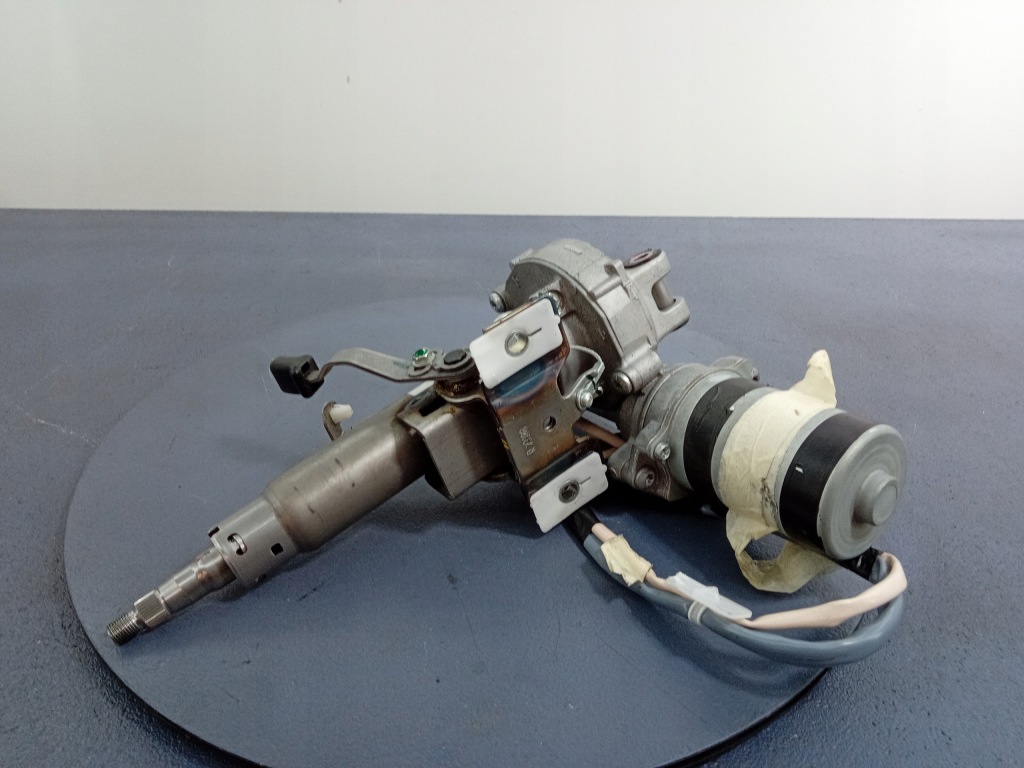 фото №1, Yaris iii усилитель электрический 45250-0d184