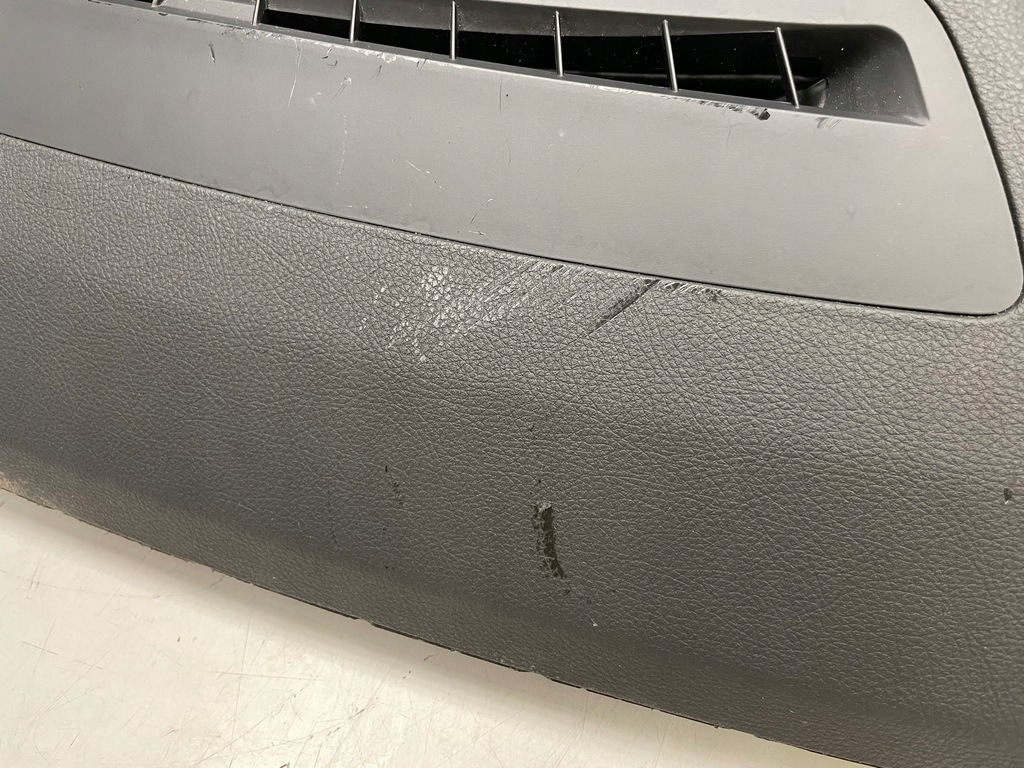 фото №13, Панель приладів консоль bmw 2 grand tourer