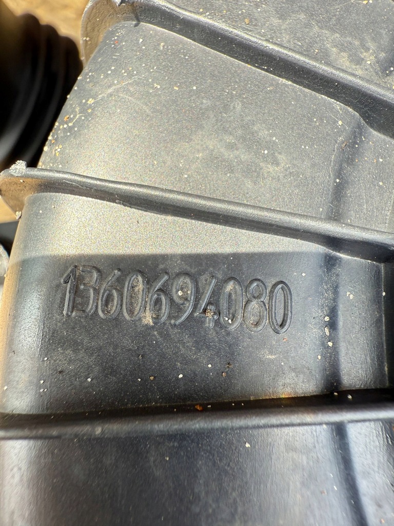 фото №5, Корпус фильтра воздуха opel movano c 2.2 2.3 1360694080