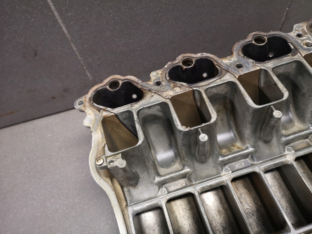 фото №12, Крышка góra коллектор pod gaz audi a8 d2 4.2 fl