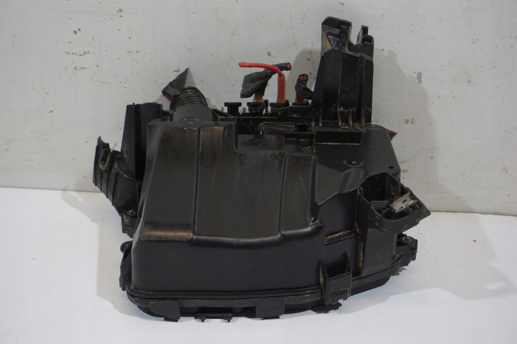 Mercedes a w177 коробка запобіжників a1775406332 в Україні