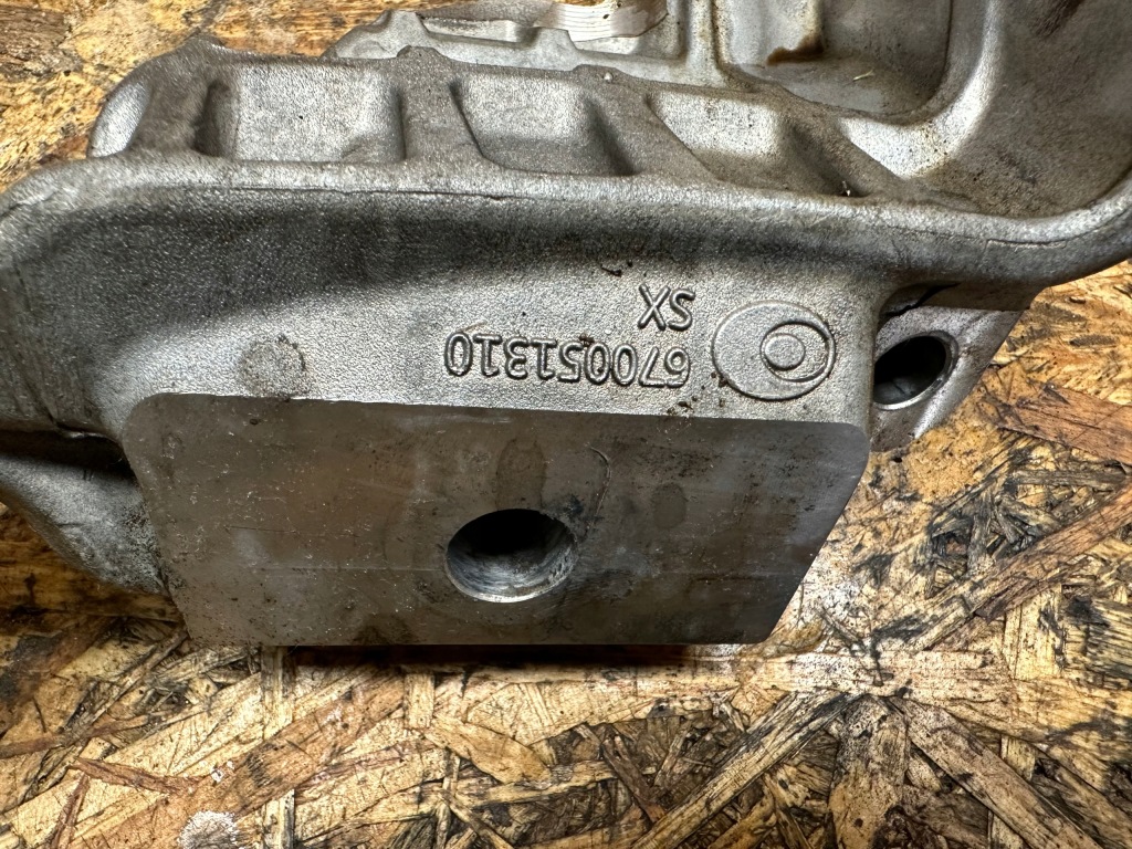 фото №3, Кронштейн двигуна ліва stelvio giulia 2.9 670051310