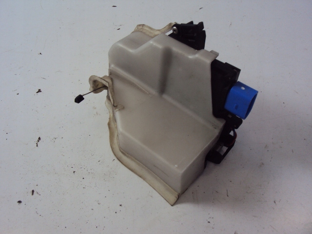 фото №1, Замок дверь правый перед vw phaeton 2002-2016