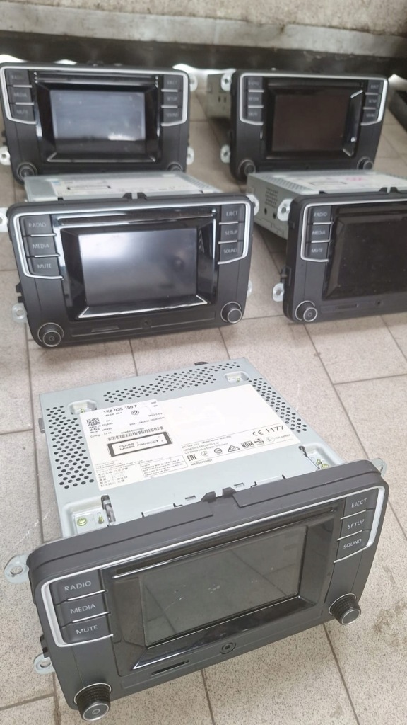 Купити Радіо програвач cd vw sharan ii lift 1k8035150f