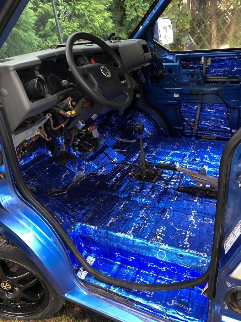 Мат шумоізоляційна бутилова на підлога автомобіля samoprzylepna з алюміній Недорого